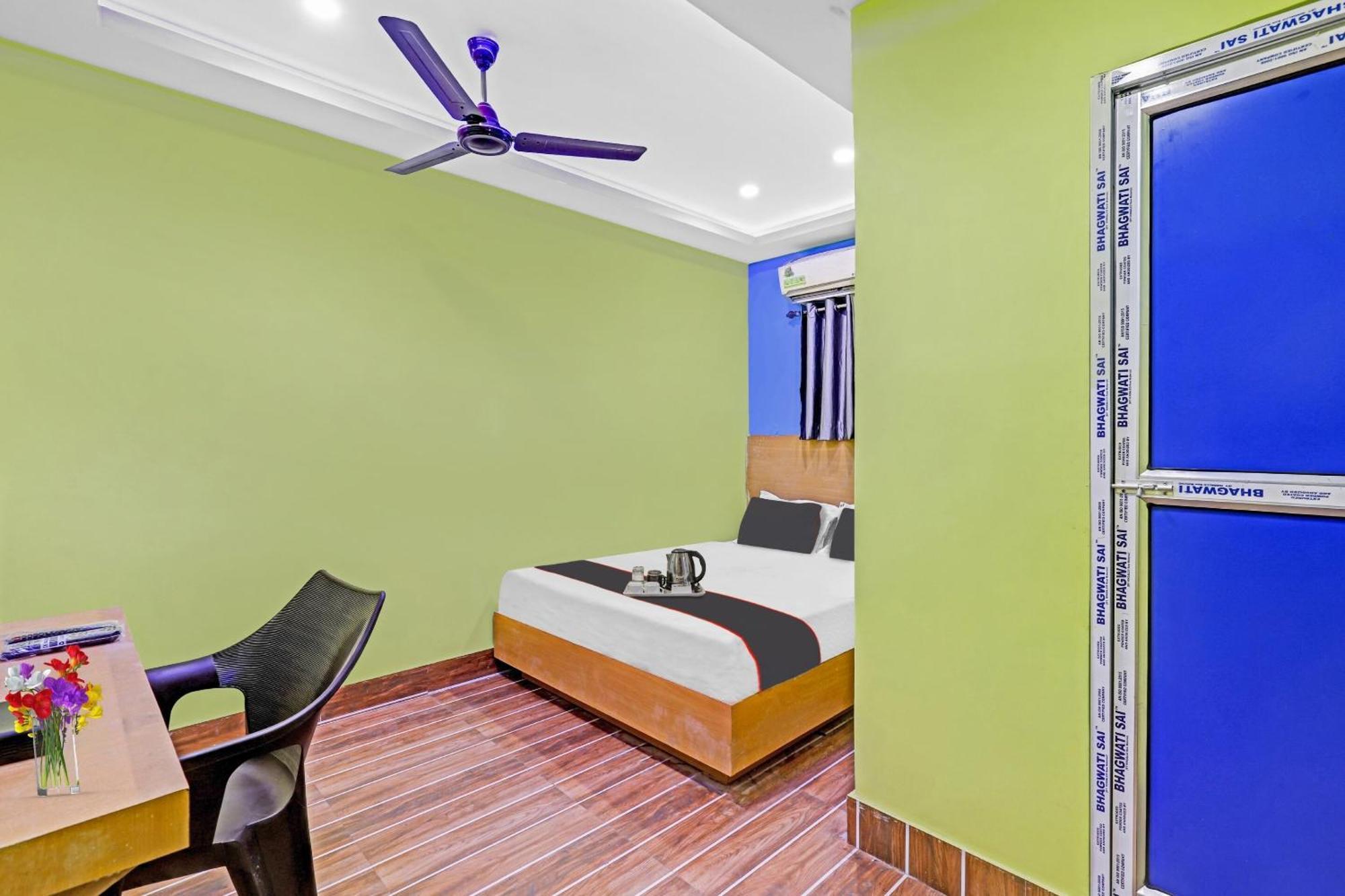 Hotel O Garchuk Market Formerly Trendz Stay Ґувахаті Екстер'єр фото